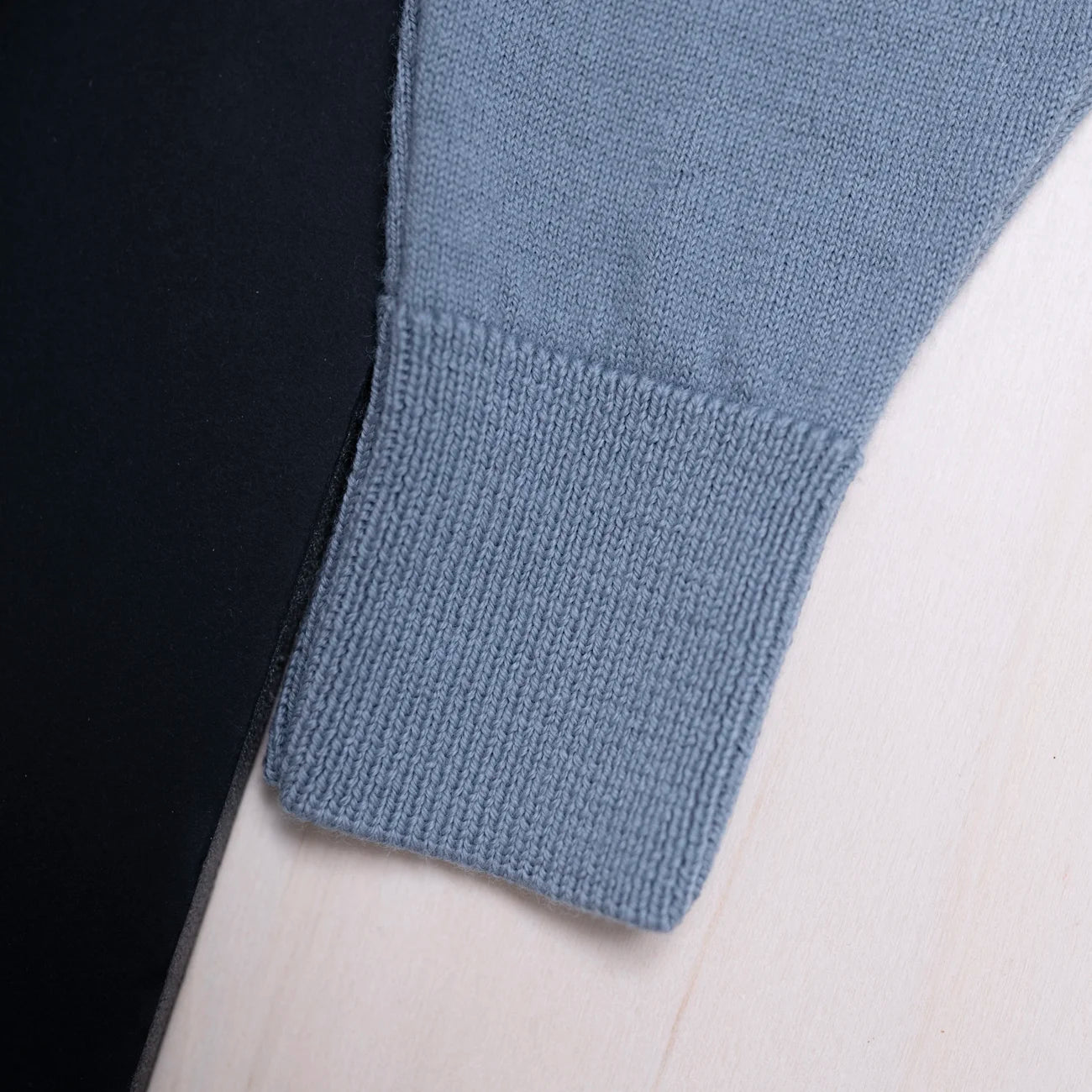 THE WOOLLY BABY PANTS - blue
