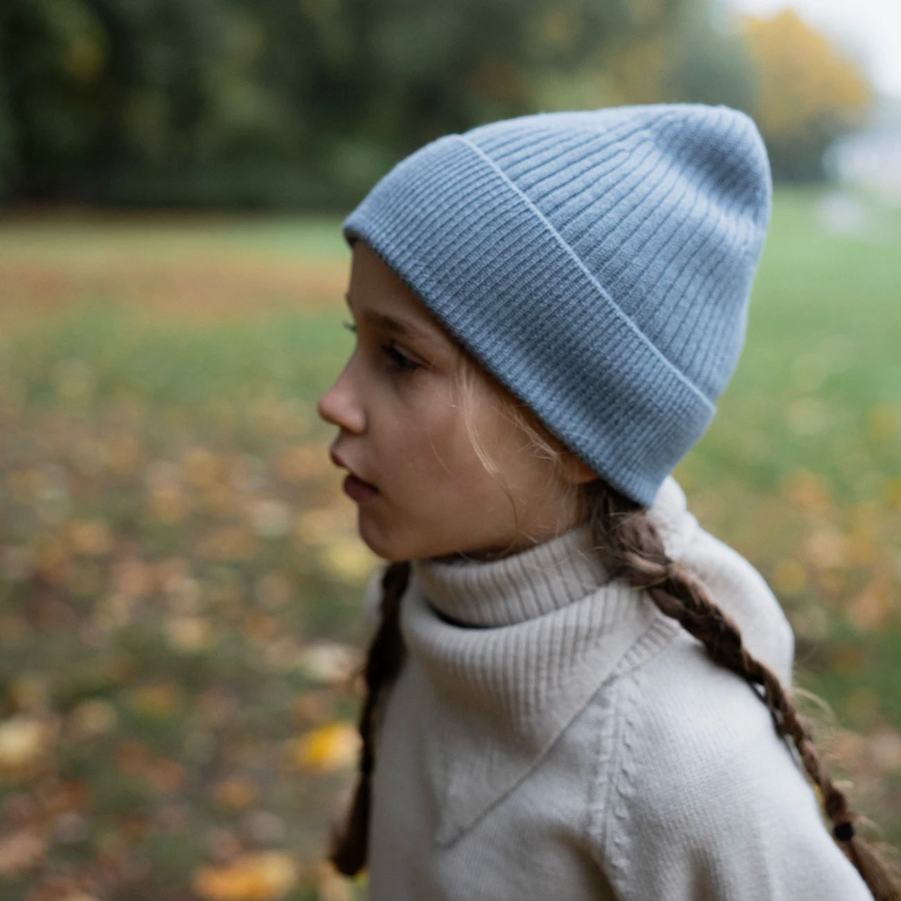 THE WOOLLY BEANIE - blue