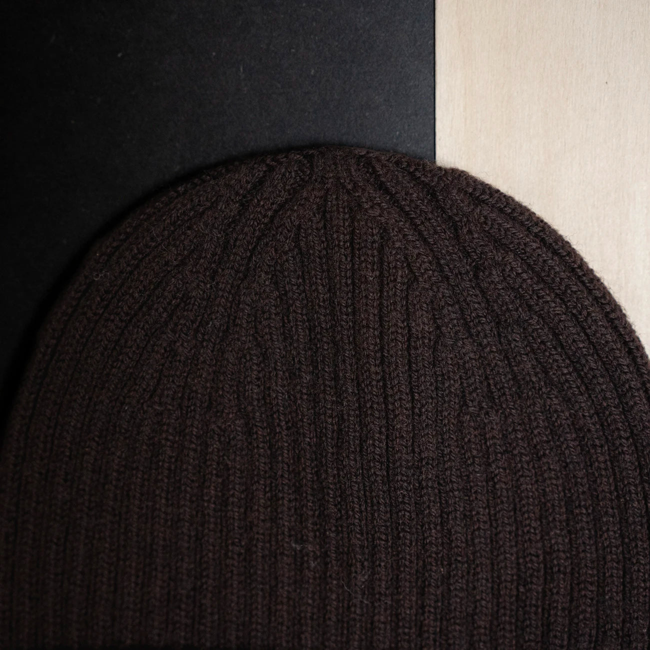 THE WOOLLY BEANIE - chocolate