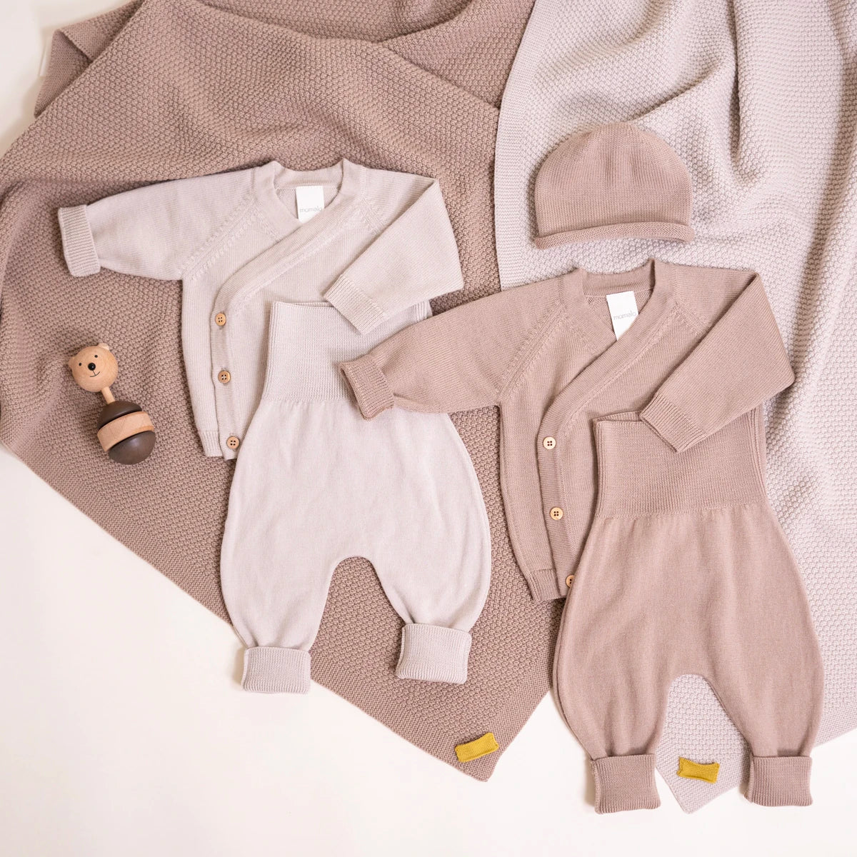 THE WOOLLY BABY JACKET - cappuccino