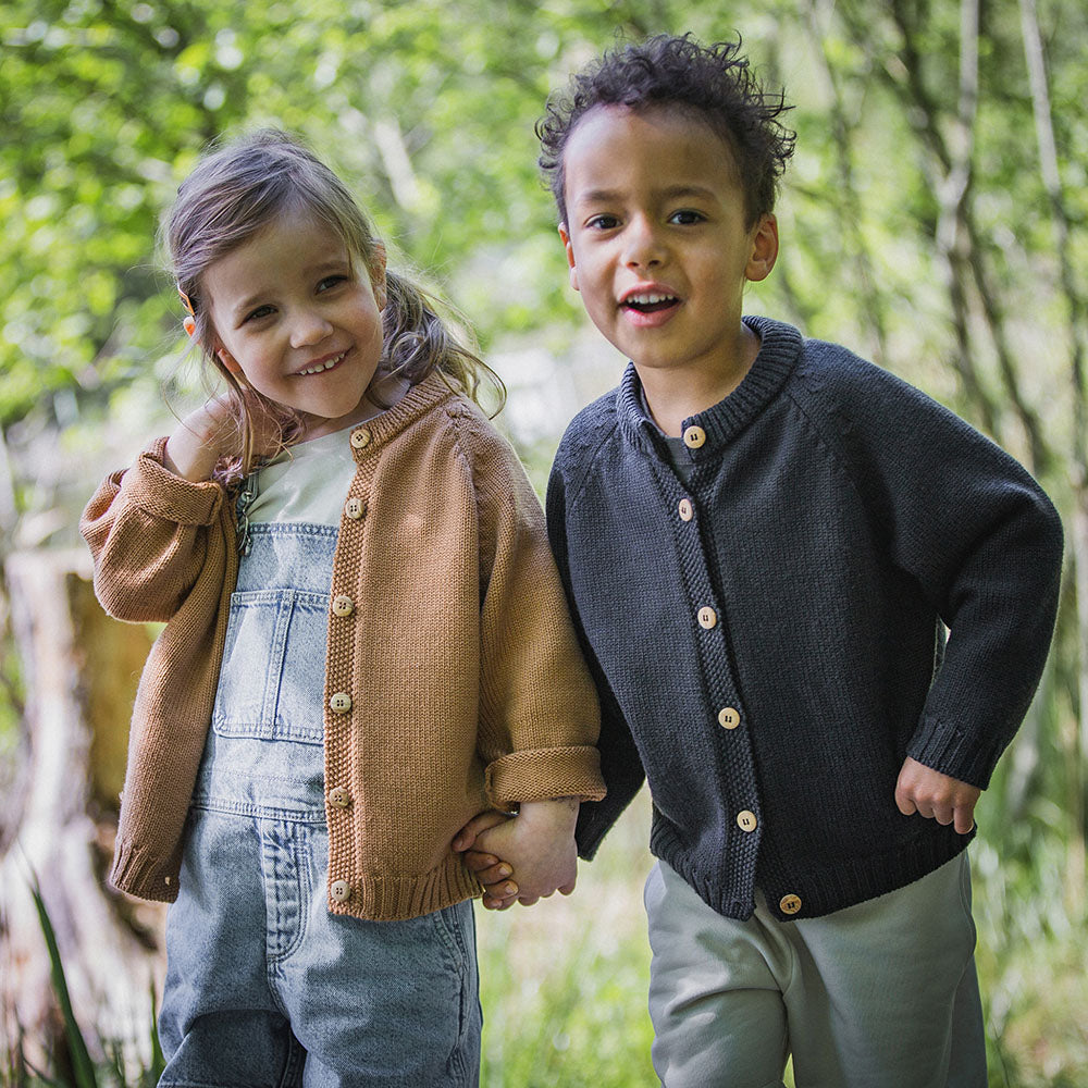 the woolly cardigan - dark grey