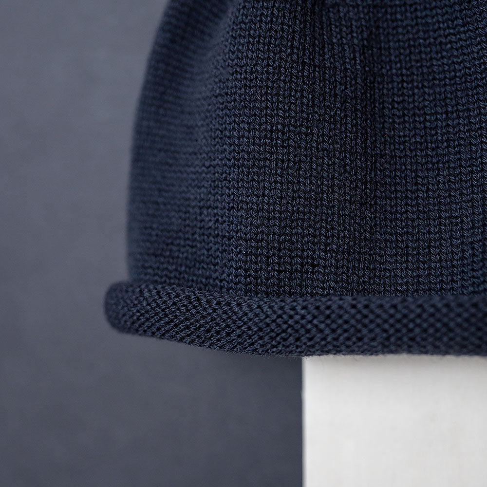 the woolly hat - dark grey