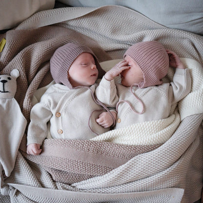THE WOOLLY BABY HAT - mauve