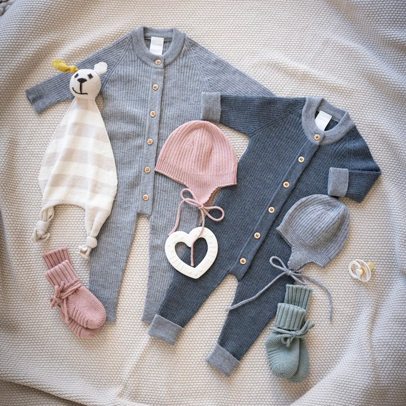 THE WOOLLY BABY HAT - cloud grey