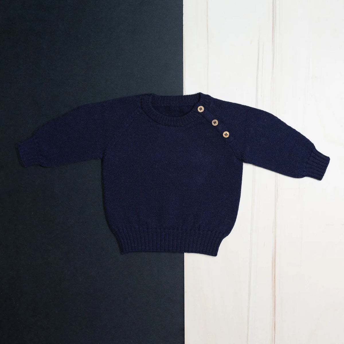 THE WOOLLY BABY SWEATER - midnight blue