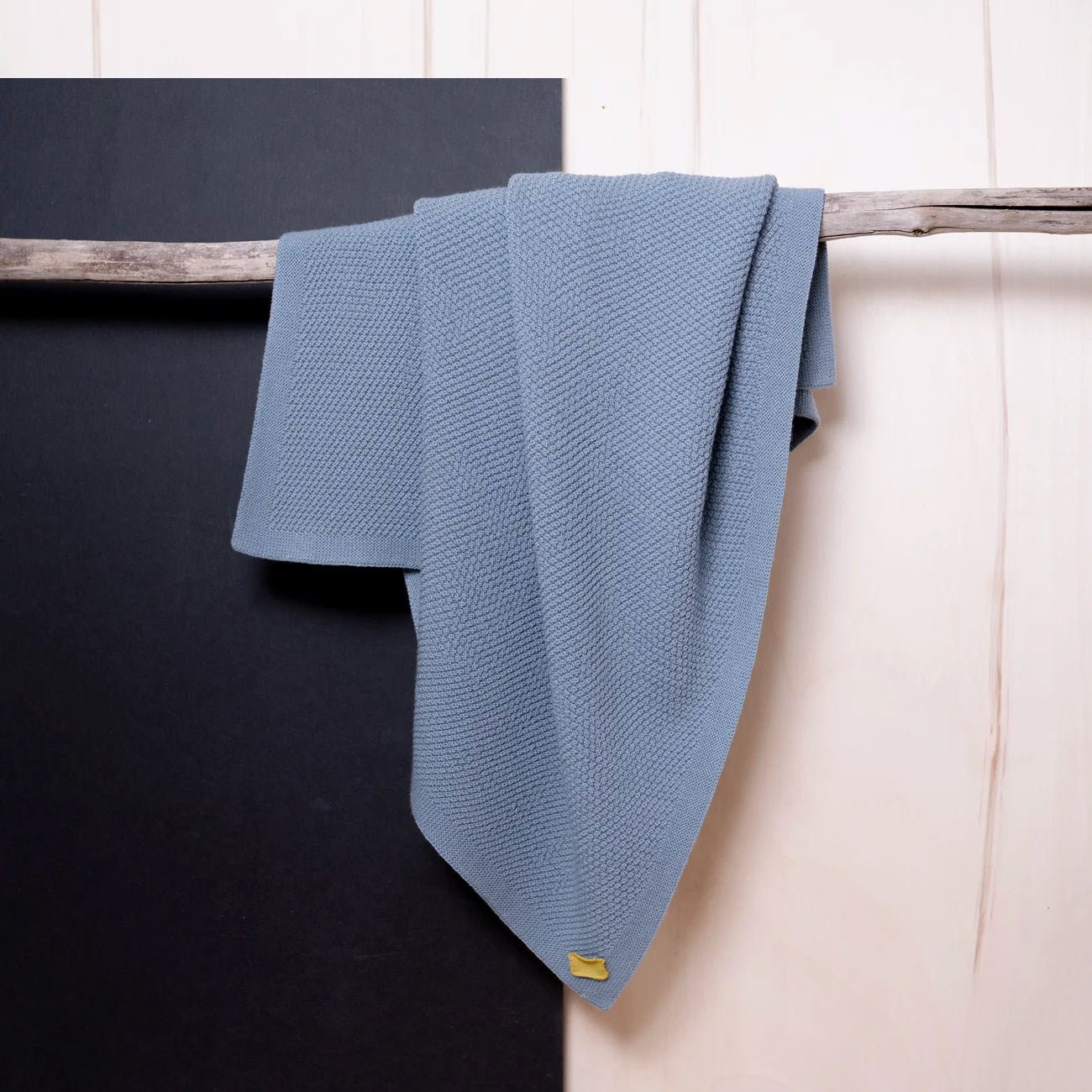 B-WARE THE WOOLLY BLANKET - blue