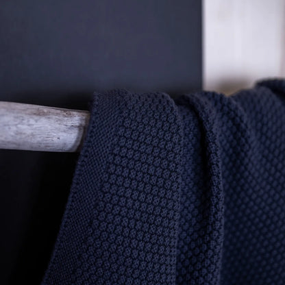 THE WOOLLY BLANKET - midnight blue