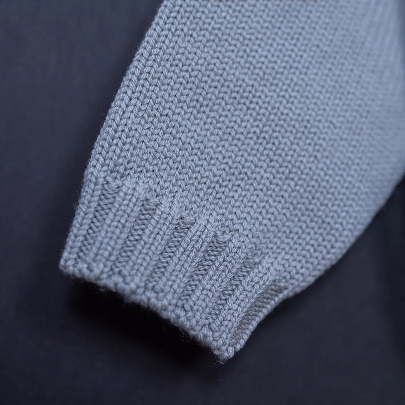 THE WOOLLY CARDIGAN - blue