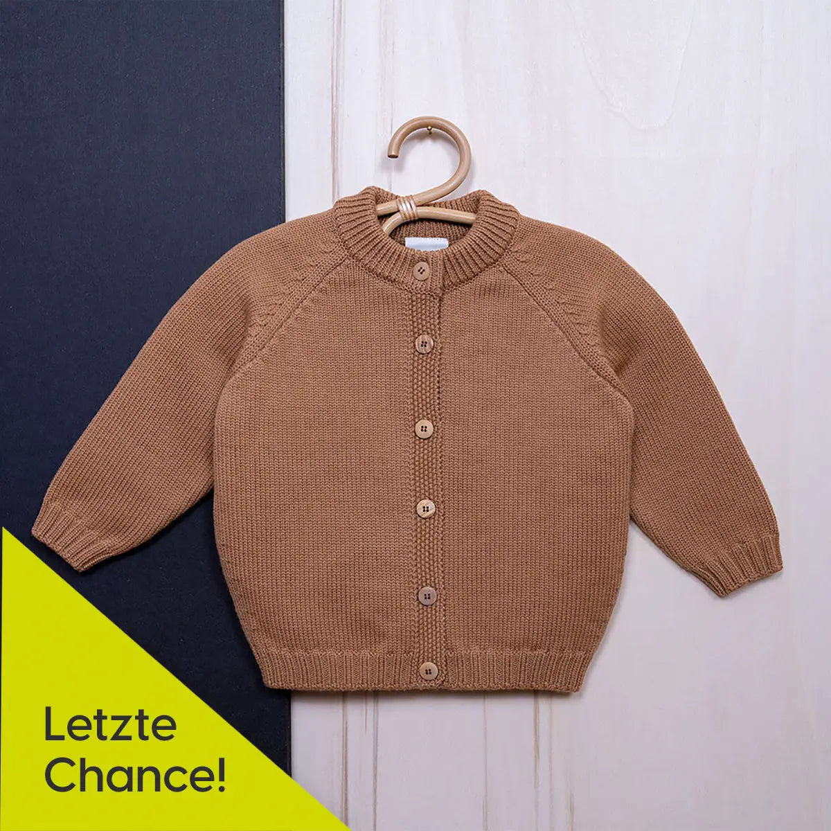 THE WOOLLY CARDIGAN - camel