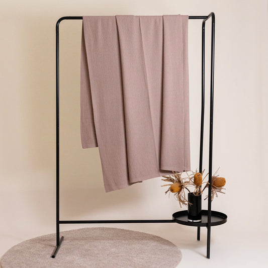 THE WOOLLY FAMILY BLANKET - cappuccino