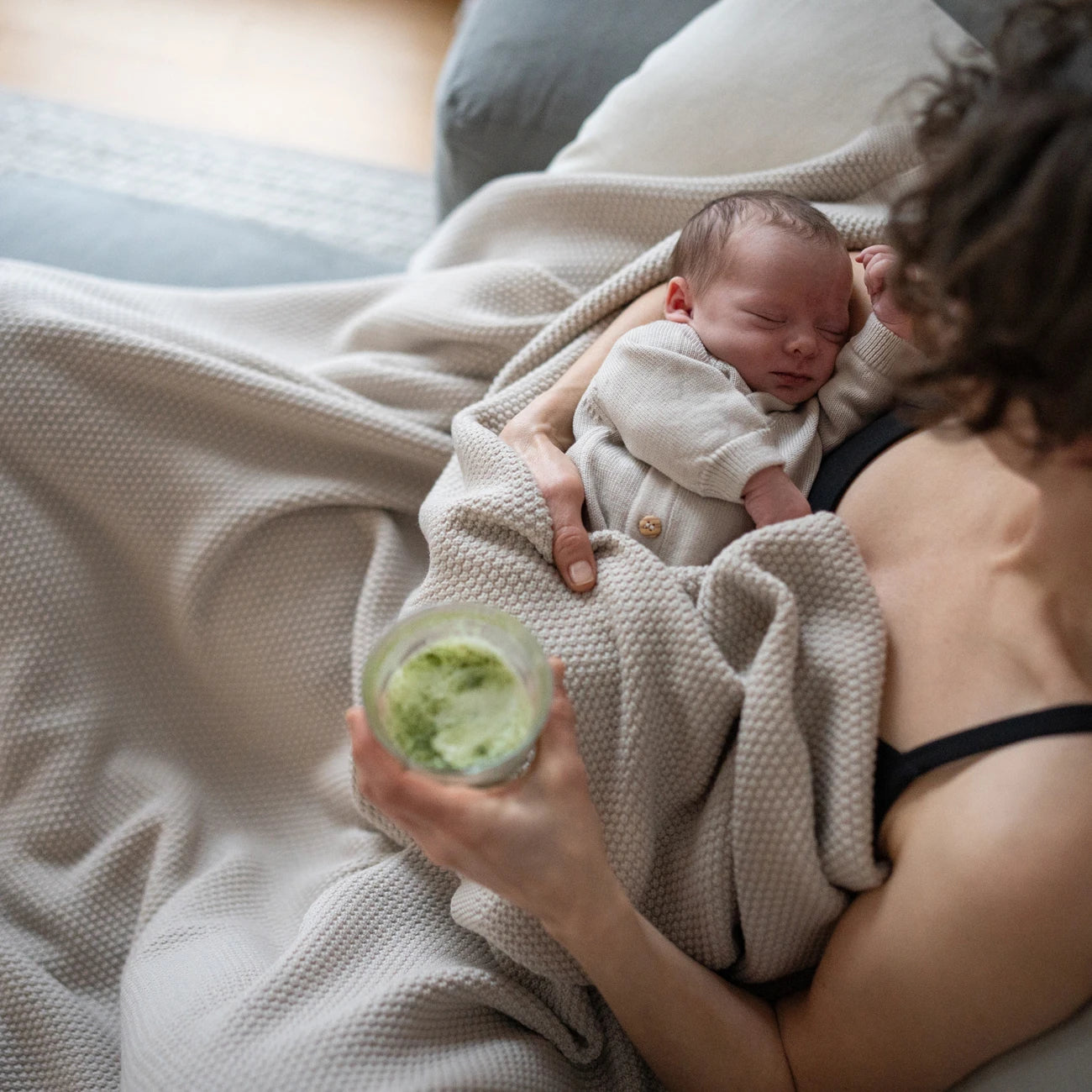 THE WOOLLY FAMILY BLANKET - sand
