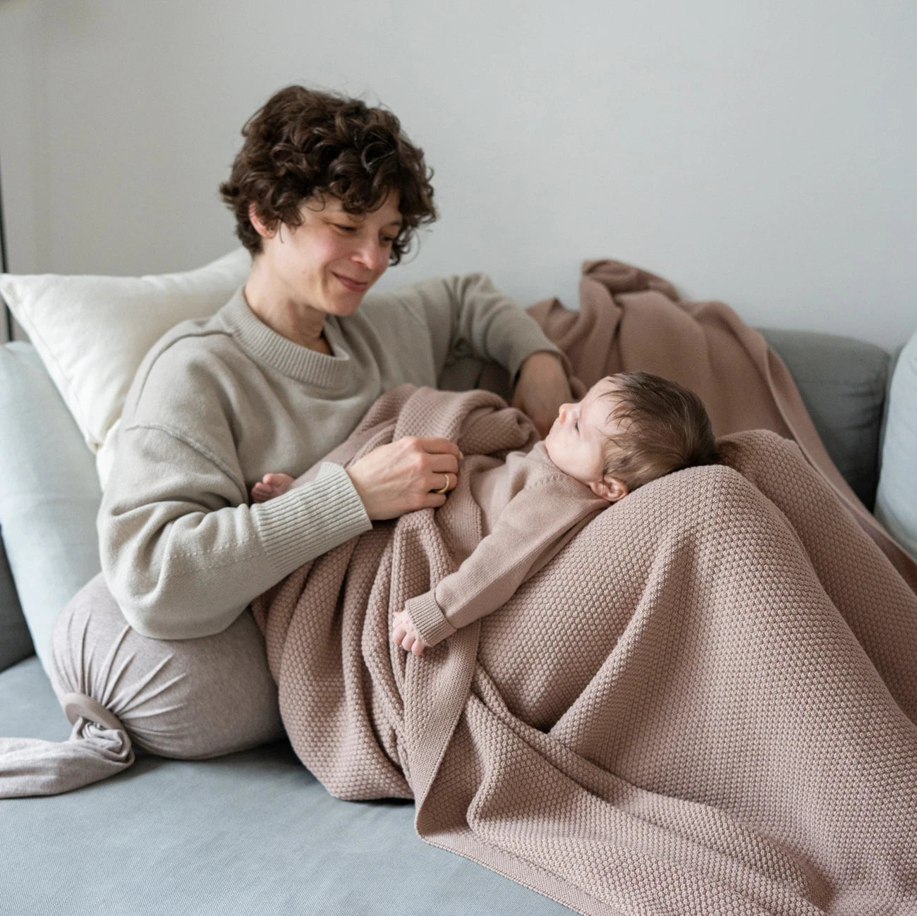 THE WOOLLY FAMILY BLANKET - pure