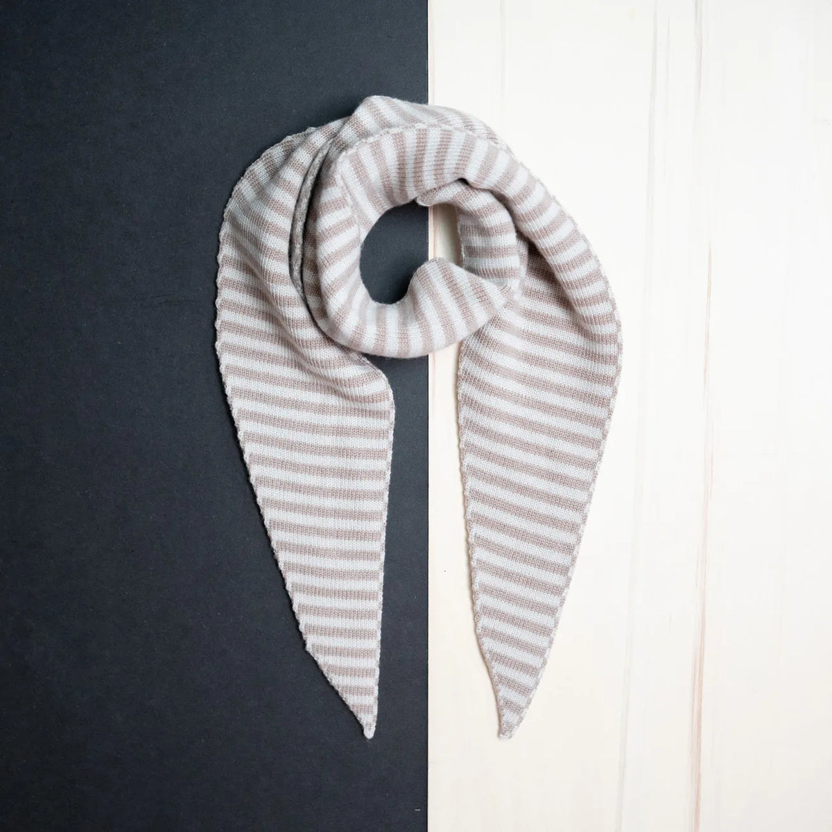 THE WOOLLY FAMILY SCARF STRIPED - SAND / CAPPUCCINO