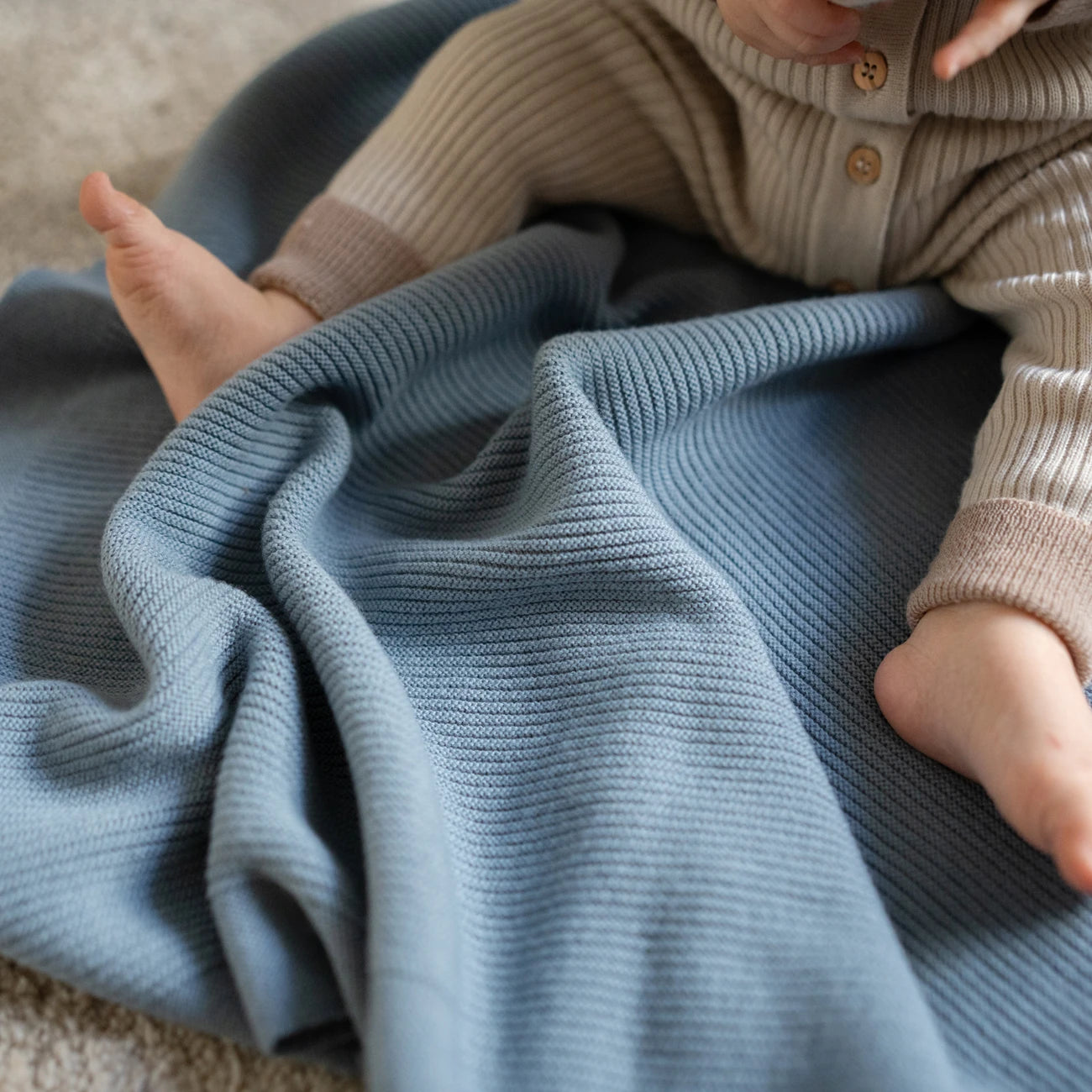 THE WOOLLY RIB BLANKET - cappuccino