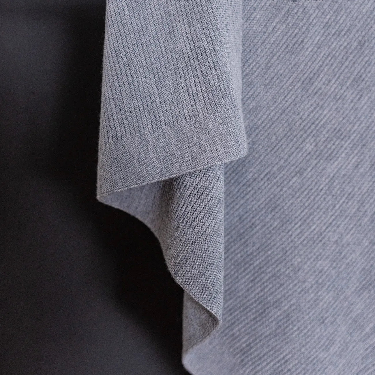 THE WOOLLY RIB BLANKET - cloud grey