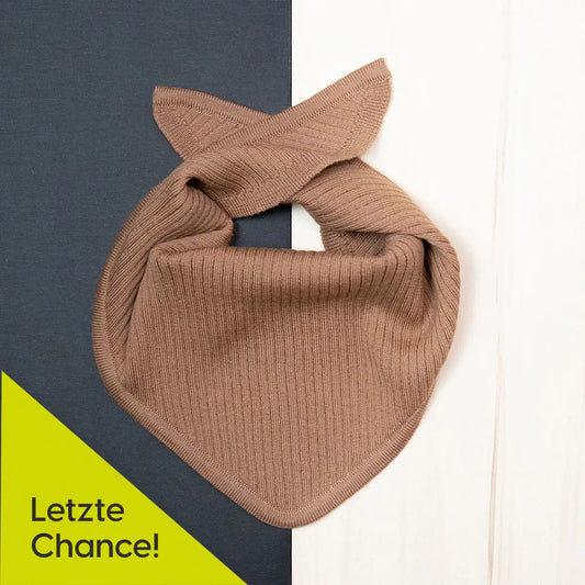THE WOOLLY TRIANGLE SCARF SMALL - camel