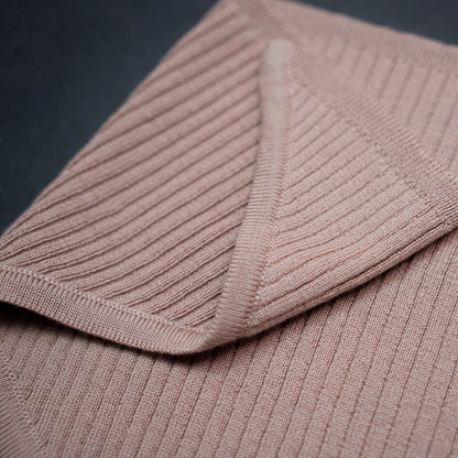 THE WOOLLY TRIANGLE SCARF SMALL - cappuccino