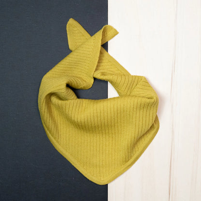 THE WOOLLY TRIANGLE SCARF SMALL - quince