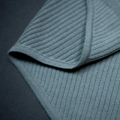 THE WOOLLY TRIANGLE SCARF SMALL - sage