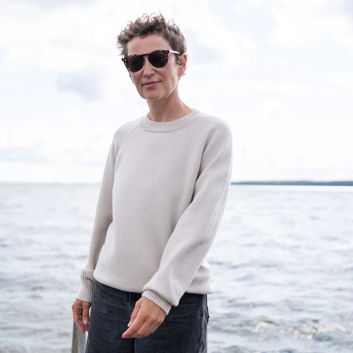THE WOOLLY WO/MAN SWEATER - cloud grey