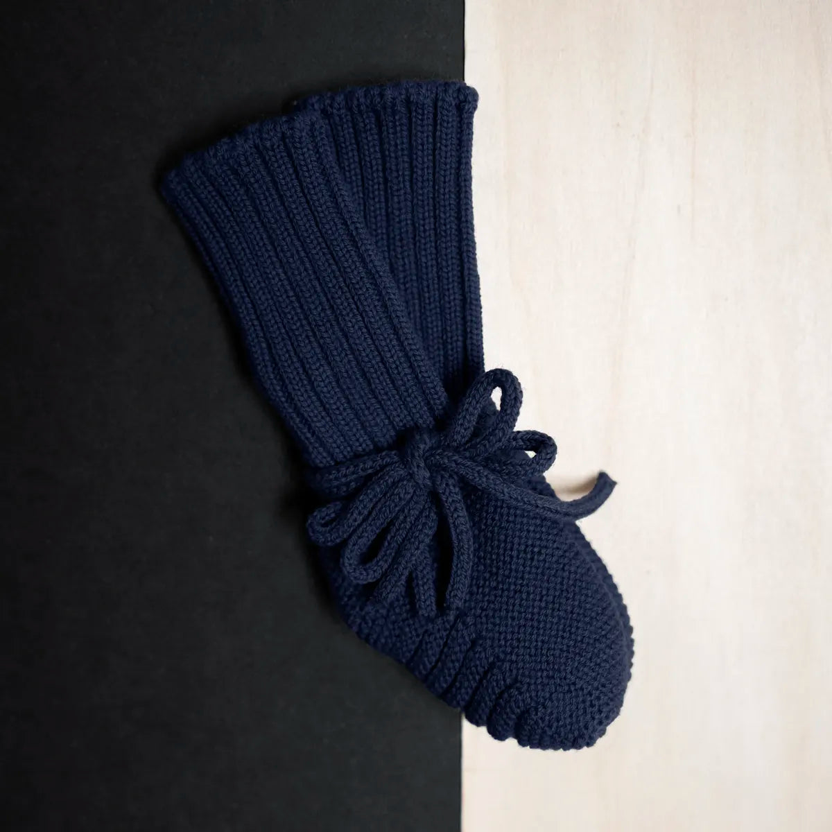THE WOOLLY BABY BOOTIE - midnight blue