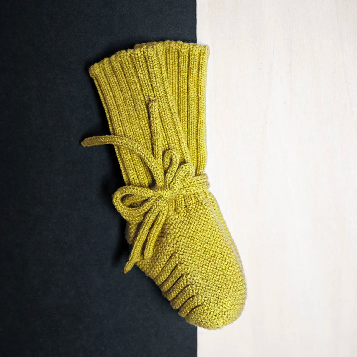 THE WOOLLY BABY BOOTIE - quince