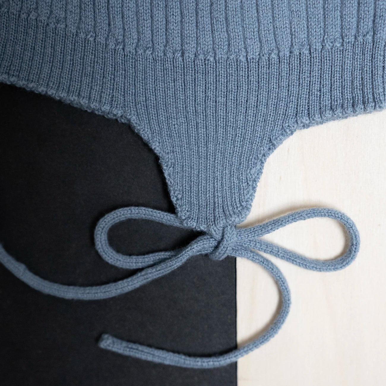 THE WOOLLY BABY HAT - blue