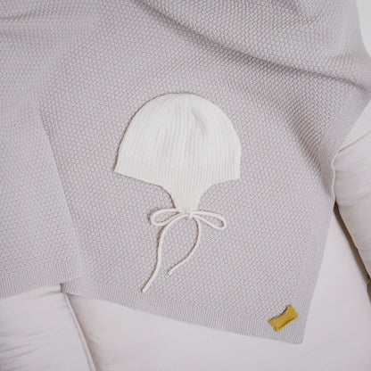 THE WOOLLY BABY HAT - pure